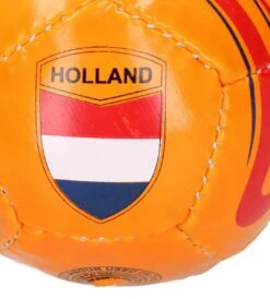 Merkloos Holland Mini Voetbal – 13cm – Voetbal Klein – Oranje -NIJDAM Sport & Spel Winkel 1082x1200
