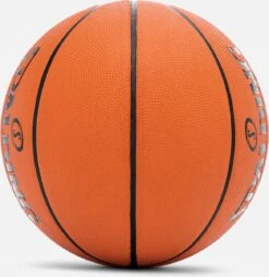 Spalding Varsity TF150 Basketbal Maat 6 Outdoor 19 Spalding Varsity TF150 Basketbal Maat 6 Outdoor -NIJDAM Sport & Spel Winkel 1169x1200