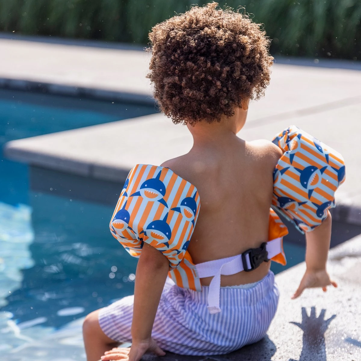 Swim Essentials - Puddle Jumper Zwemvest - Oranje/Blauw Haaien - 2-6 Jaar - 15-30 Kg 6 Swim Essentials - Puddle Jumper Zwemvest - Oranje/Blauw Haaien - 2-6 Jaar - 15-30 Kg - Afbeelding 6