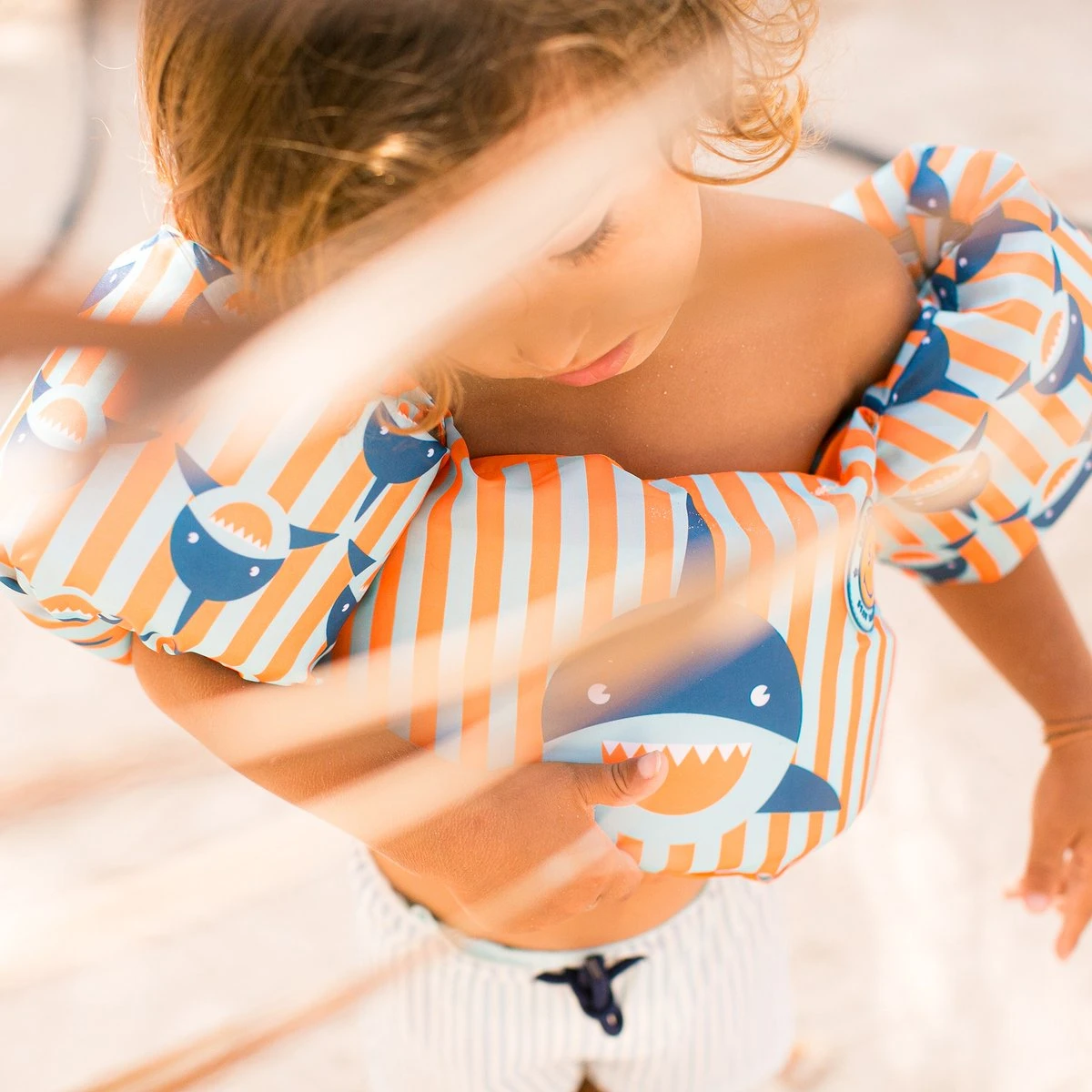 Swim Essentials - Puddle Jumper Zwemvest - Oranje/Blauw Haaien - 2-6 Jaar - 15-30 Kg 14 Swim Essentials - Puddle Jumper Zwemvest - Oranje/Blauw Haaien - 2-6 Jaar - 15-30 Kg - Afbeelding 14