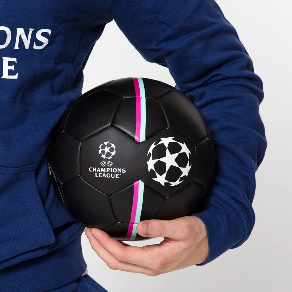 Champions League Voetbal Panther - Voetbal - One Size - Maat One Size 2 Champions League Voetbal Panther - Voetbal - One Size - Maat One Size - Afbeelding 2