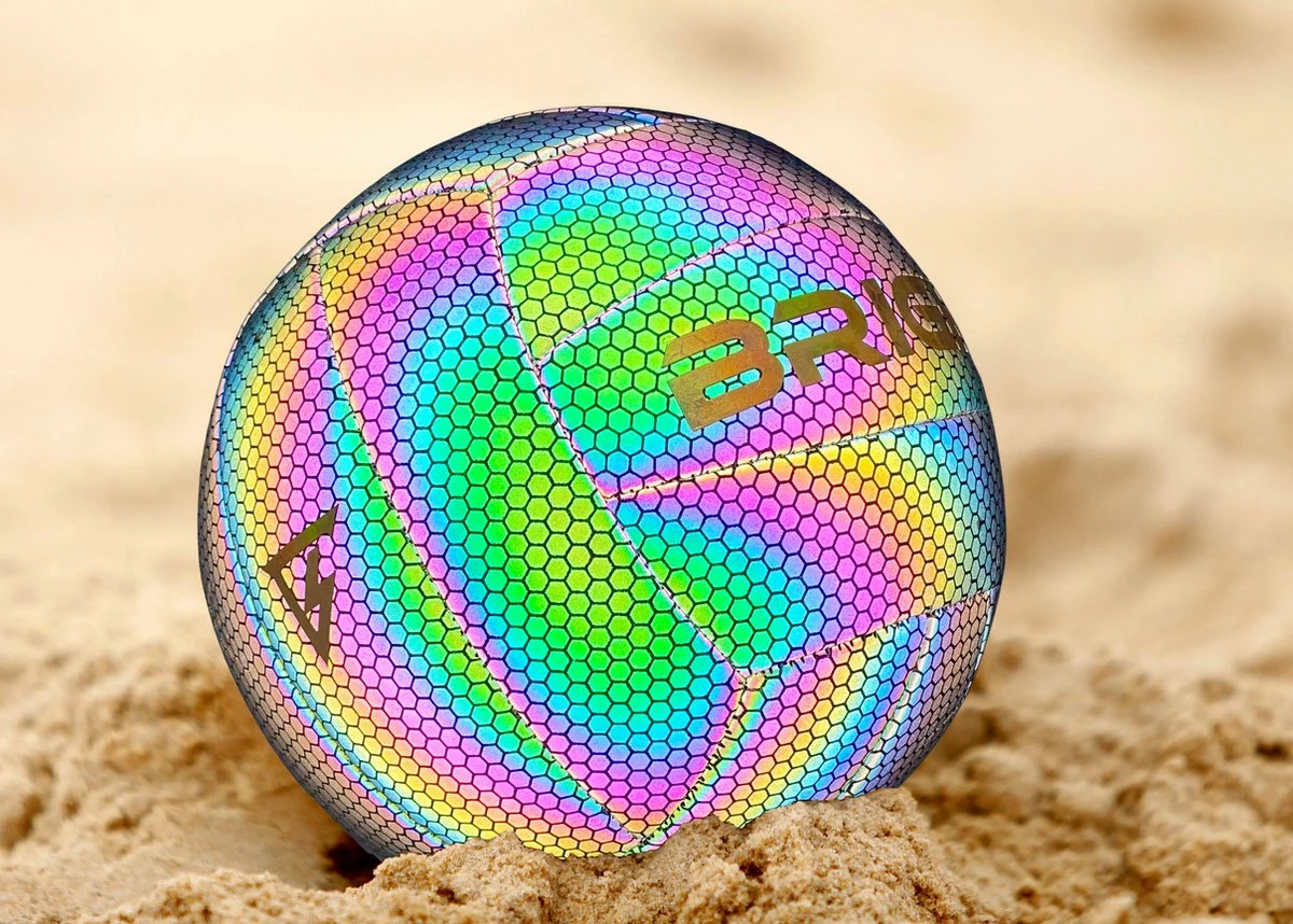 The BRIGHT Lichtgevende Volleybal | Reflecterend | Holografisch | Glow In The Dark | Kinderen En Volwassenen | Unisex | Wit/Zwart/Roze/Blauw/Geel | Maat 5 2 The BRIGHT Lichtgevende Volleybal | Reflecterend | Holografisch | Glow In The Dark | Kinderen En Volwassenen | Unisex | Wit/Zwart/Roze/Blauw/Geel | Maat 5 - Afbeelding 2